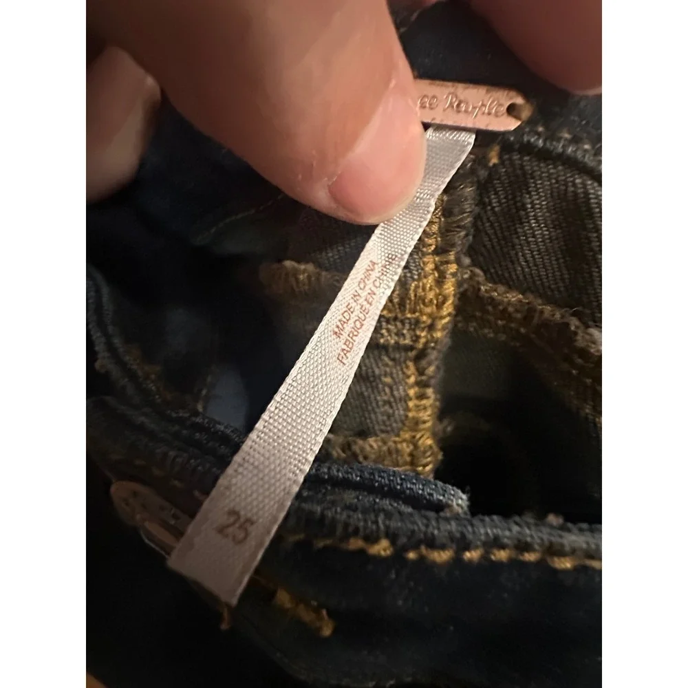 Free People approximate measurements